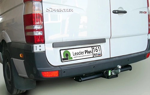 Фаркоп Mercedes Sprinter фургон 2006-2019, 2019-, Volkswagen Crafter фургон 2006-2017 со сварным фланцевым шаром - 2