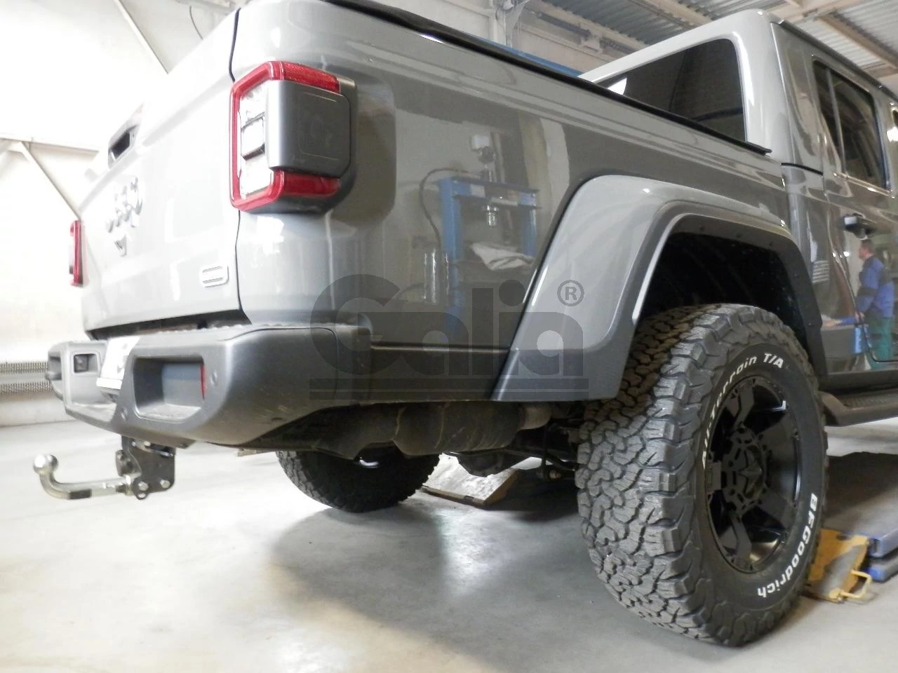 Фаркоп оцинкованный Jeep Gladiator 2019- условно-съемное крепление шара - 4