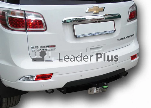 Фаркоп Chevrolet TrailBlazer 2012-2014 с кованым фланцевым шаром - 3