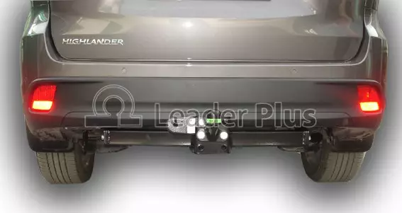 Фаркоп Toyota Highlander 2014-2020 с кованым фланцевым шаром - Фото 1